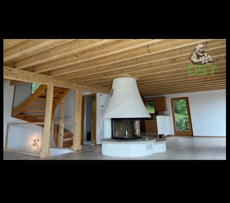 Escalier en bois restauré