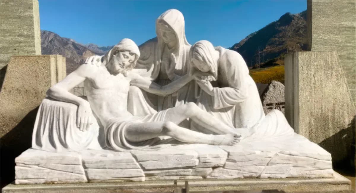 Statue en pierre après microgommage, Valais, VS