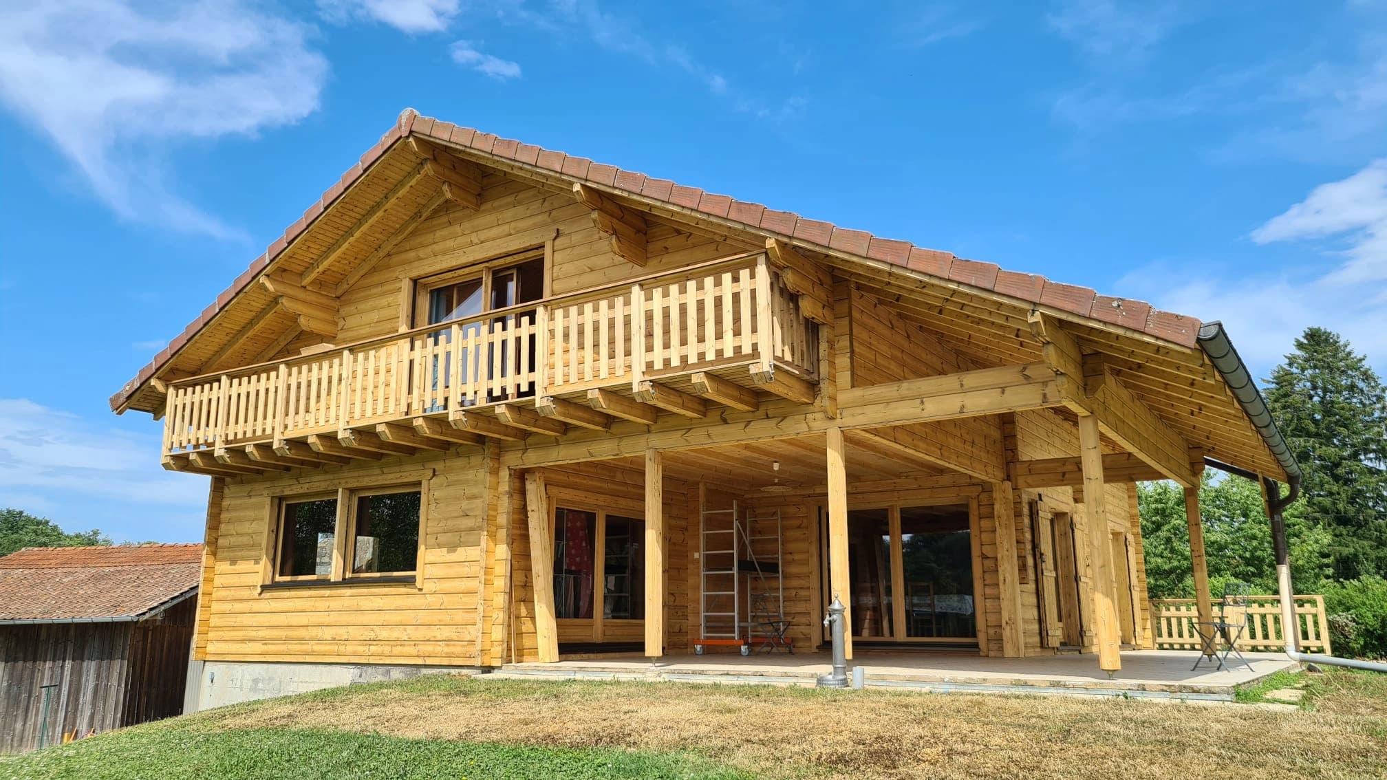 Chalet en madriers rénové après sablage
