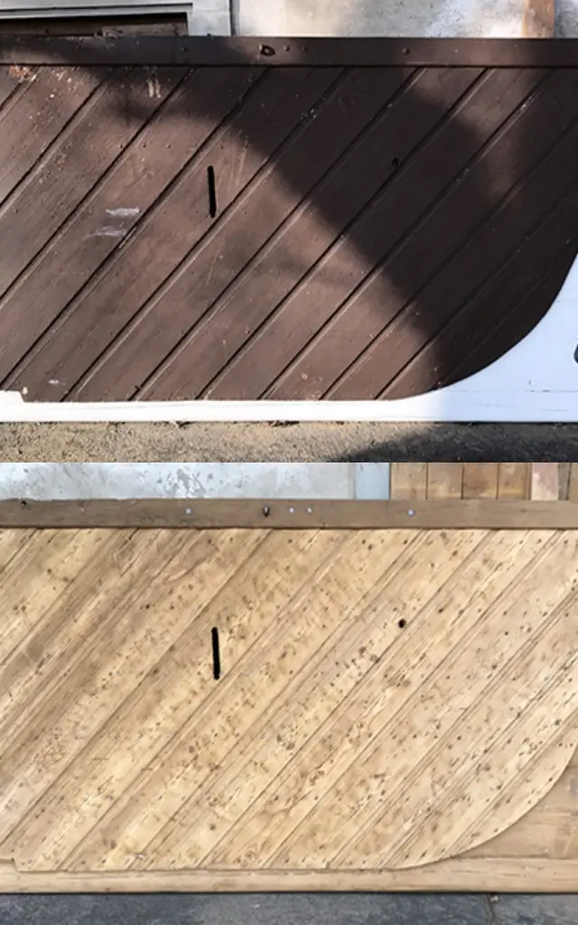 Décapage et aérogommage d'une porte en bois