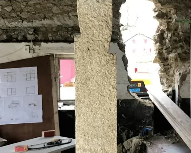 Gommage & Sablage (Vaud ) de plusieurs pilier en granit à 1400 Yverdon-les-bains