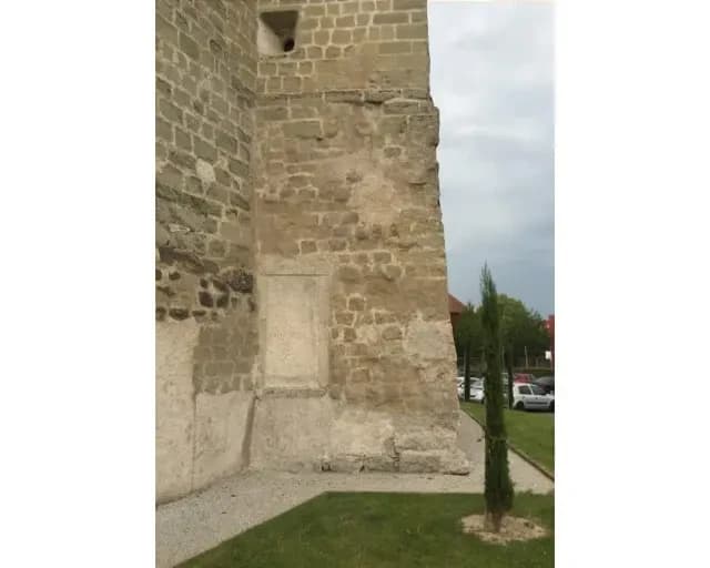 Gommage & Sablage (Vaud ) d'une tour en pierre d'un château