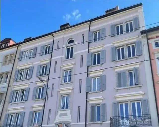 Microgommage & Sablage (Neuchâtel ) d'un bâtiment classé en pierre à la chaux-de -Fonds