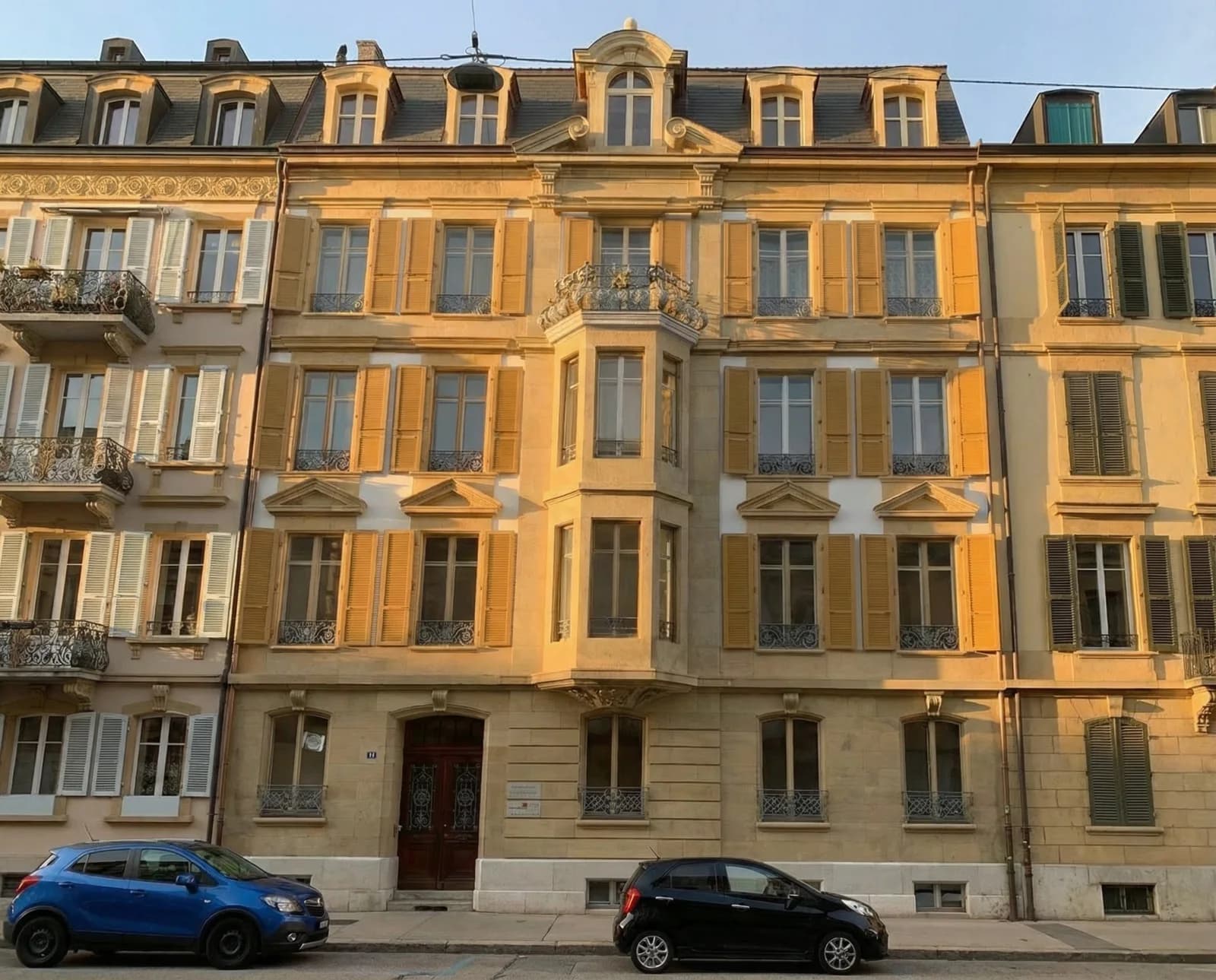 Microgommage & Sablage (Neuchâtel ) d'un bâtiment classé en pierre d'hauterive à 2000 Neuchâtel