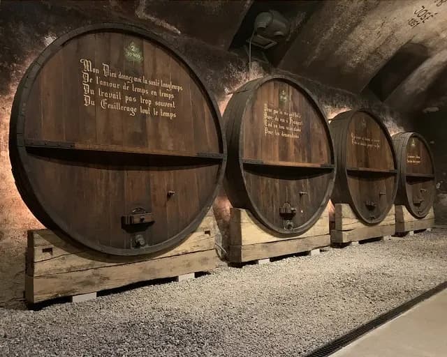 Sablage & Gommage (Vaud) des supports en bois.