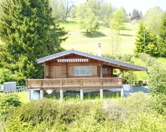 Sablage & Gommage (Vaud) d'un chalet en bois.