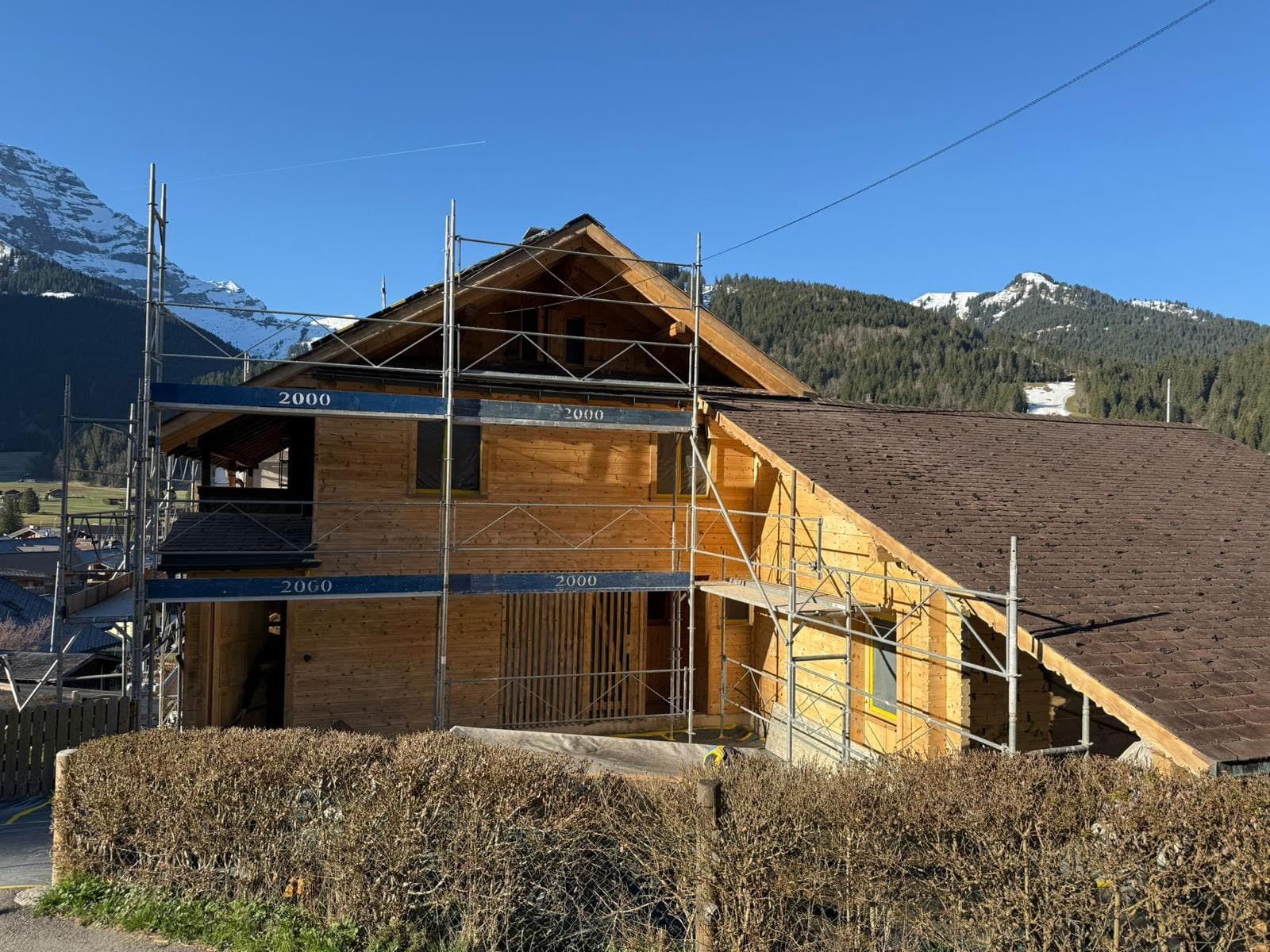 Chalet en montagne, façade bois sablée