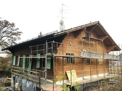 Sablage d'un chalet à Froideville dans le canton de Vaud Sablage d'un chalet à Froideville dans le canton de Vaud