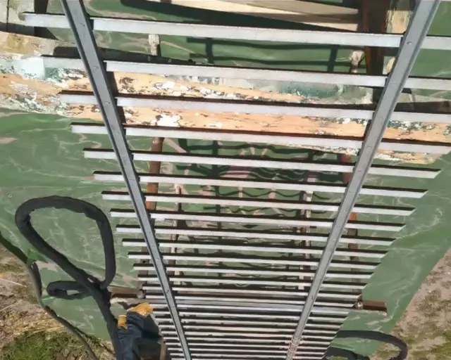 Décapage barrière en ferrail : résultat après les travaux Décapage barrière en ferrail : résultat après les travaux